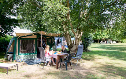 Camping Le Cheval Rouge