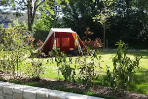 Camping Le Clapas - Zelt auf Stellplatz