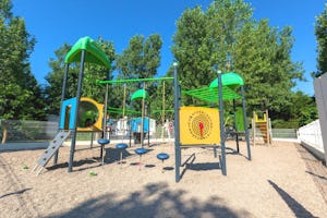 Camping Le Clos Virgile - Spielplatz vom Campingplatz