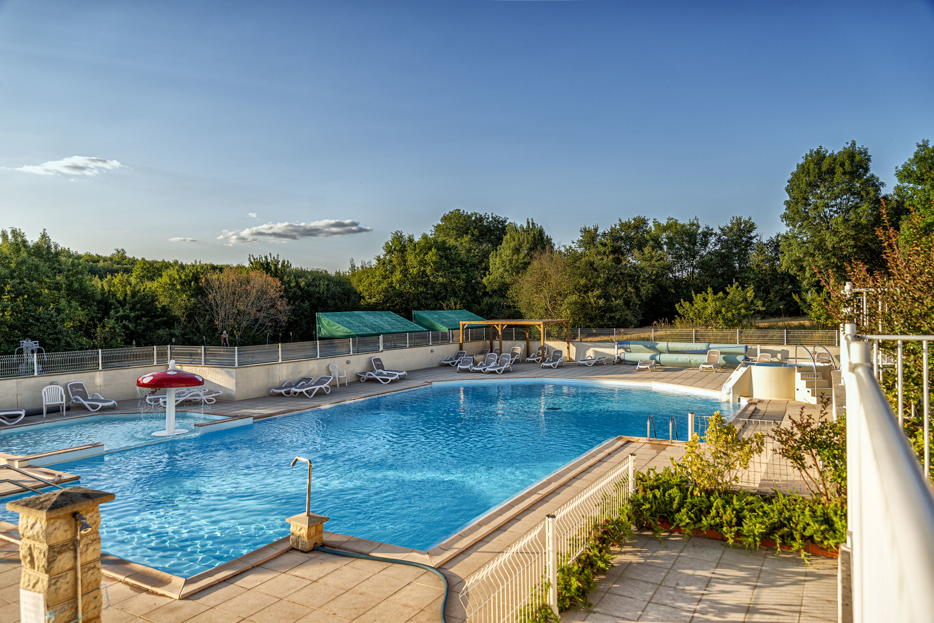 Camping Naturiste Le Colombier