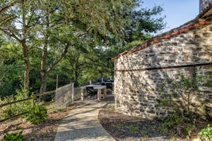 Camping Naturiste Le Colombier Camping Le Colombier - Terrasse auf dem Campingplatz