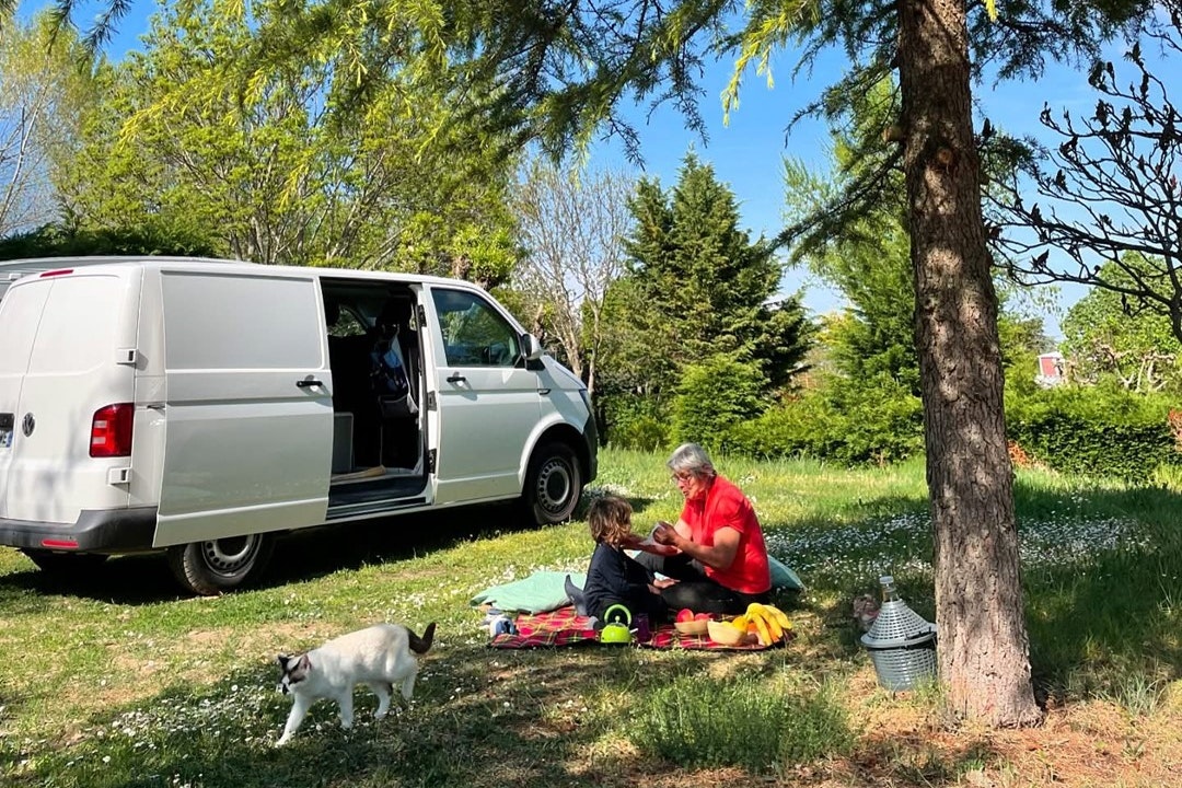 Camping le Cottet Pilat - Standplätze im Grünen auf dem Campingplatz