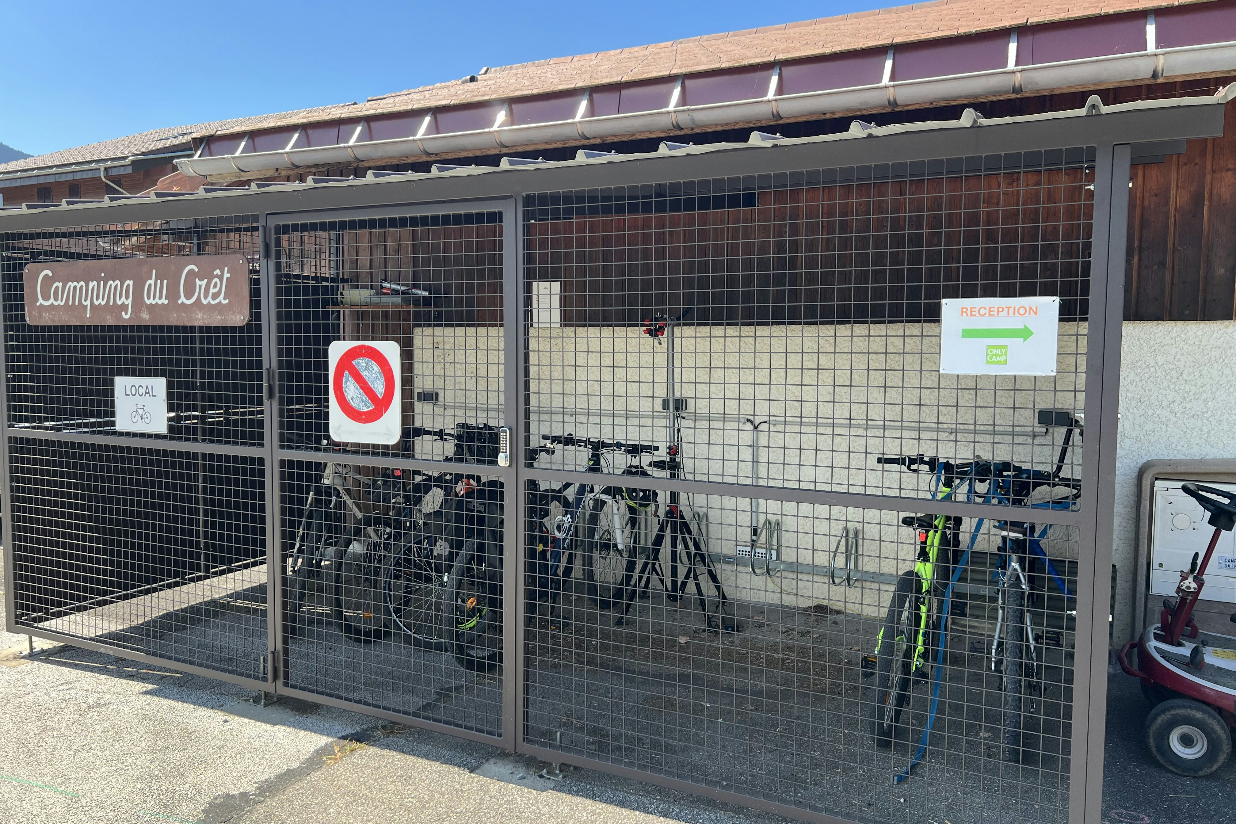 Camping du Crêt Onlycamp