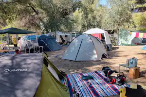 Camping le due Barche - Zeltplätze auf dem Campingplatz