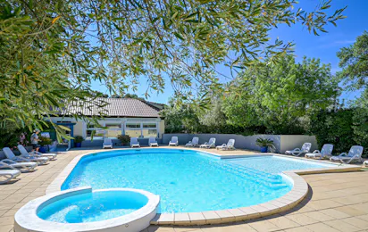 Flower Camping Le Fondespierre