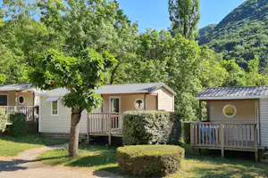Camping Le Gallo Romain - Außenansicht Mobilheime