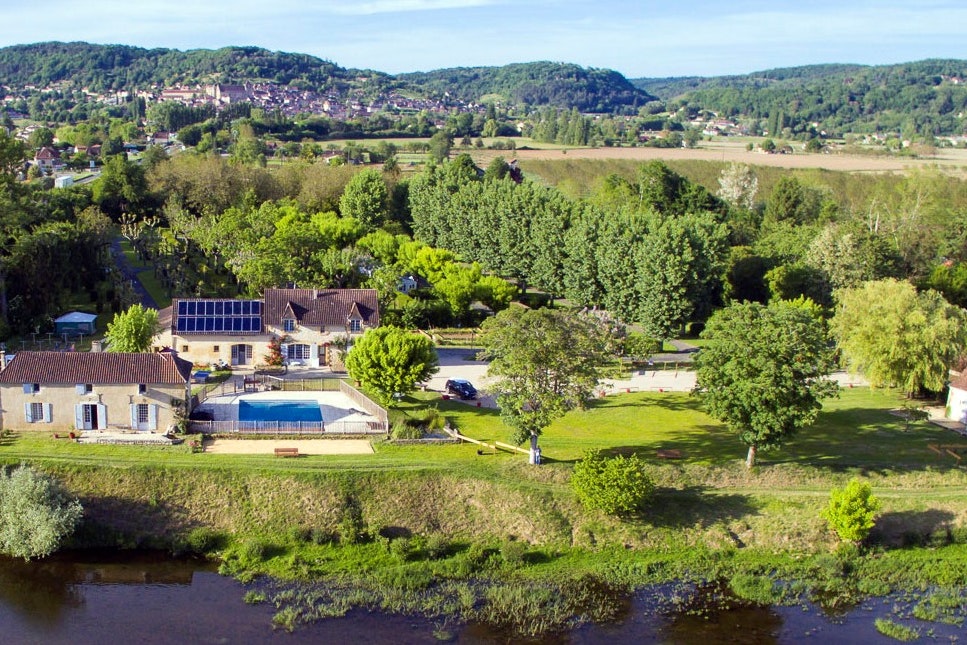 Camping le Garrit - Übersicht auf das gesamte Campingplatz Gelände 