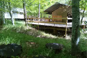 L'ermitage du Grand Bois Camping Le Grand Bois - Glamping-Zelt umgeben von Wald