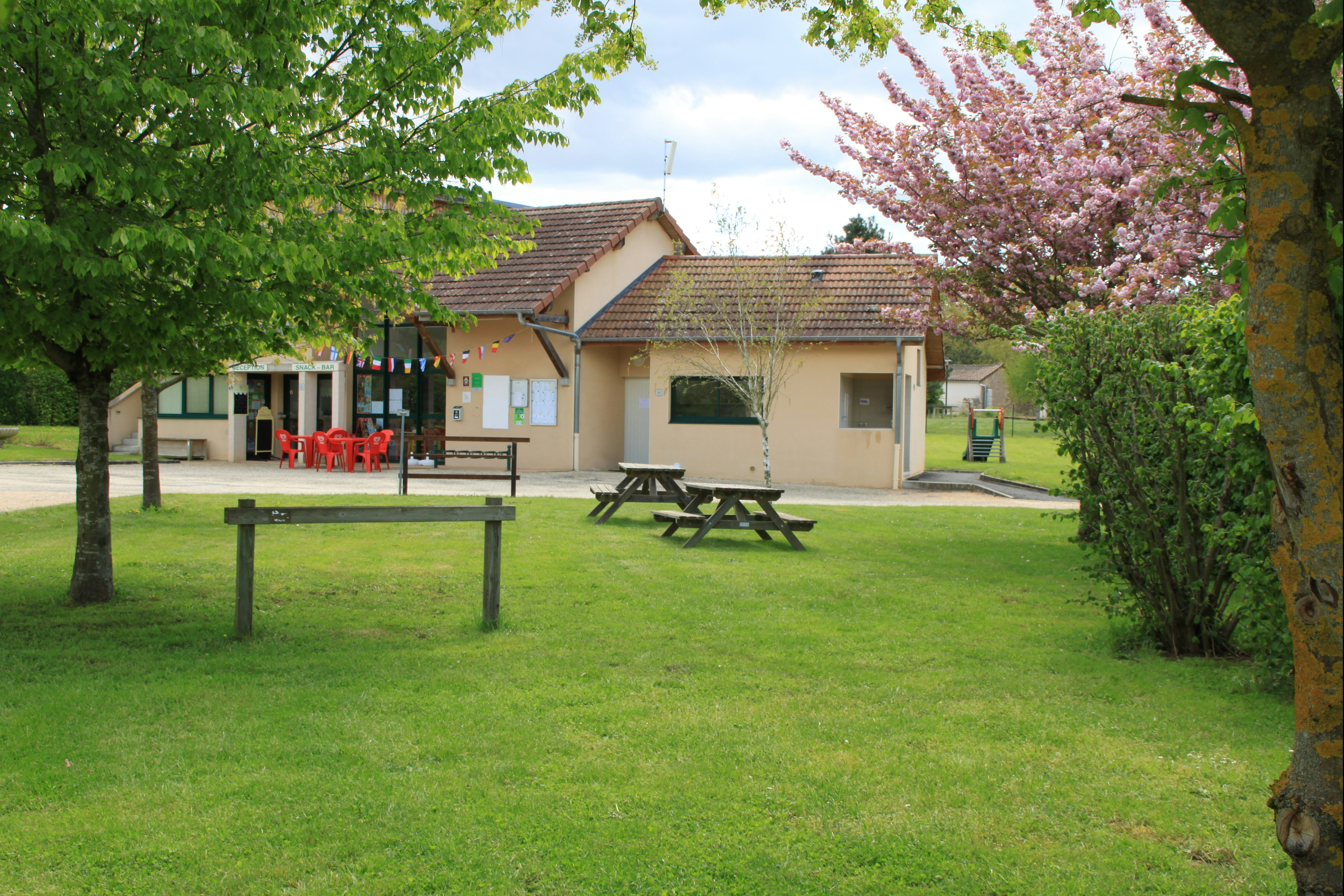 Camping Le Hameau des Champs -  Rezeption auf dem Campingplatz