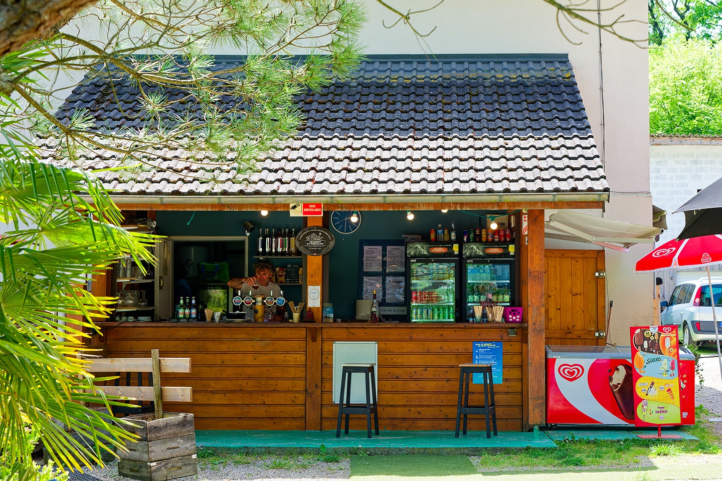 Camping Le Hameau Des Pêcheurs - Snackbar auf dem Campingplatz