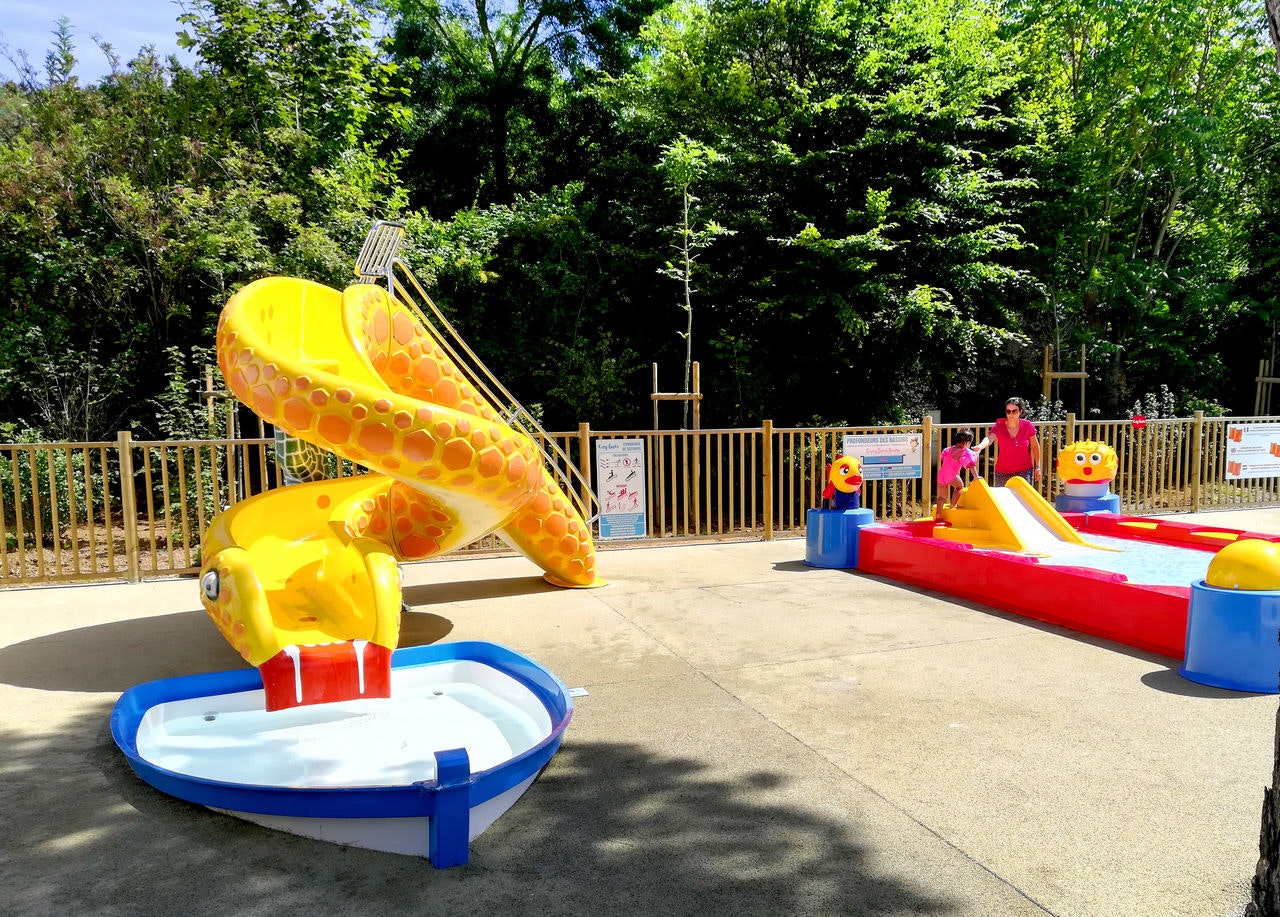 Camping Capfun Havre de Bernières  - Wasserspielplatz für Kinder auf dem Campingplatz