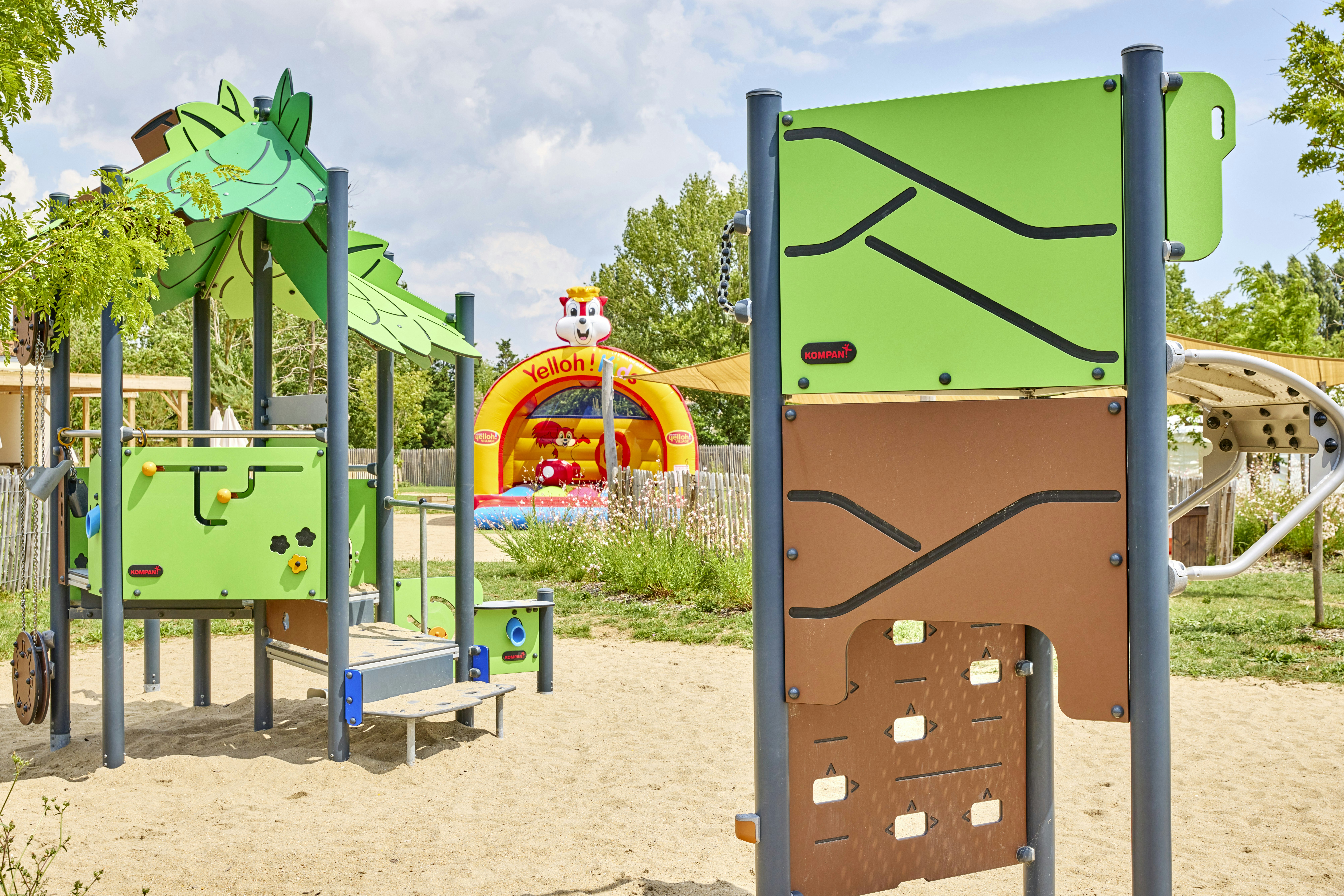 Yelloh! Village Le Jard  Camping Le Jard  - Kinderspielplatz auf dem Campingplatz