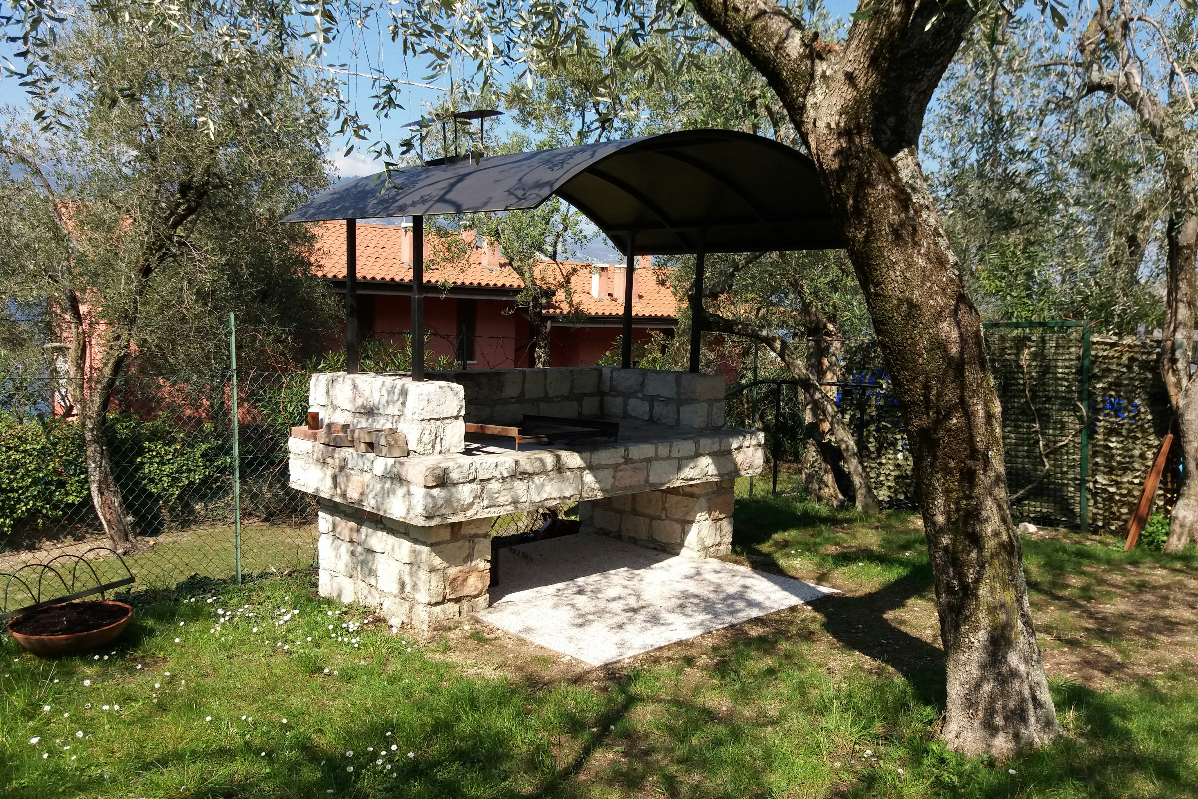 Camping le Maior - Grillstelle auf dem Campingplatz