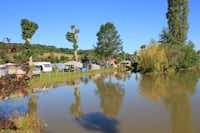Camping le Marqueval - Wohnwagen- und Zeltstellplatz am Wasser