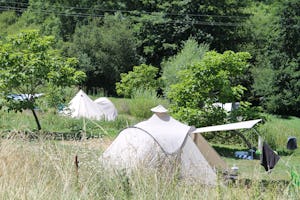 Camping Le Mas d'Ayen - Zeltwiese auf dem Campingplatz