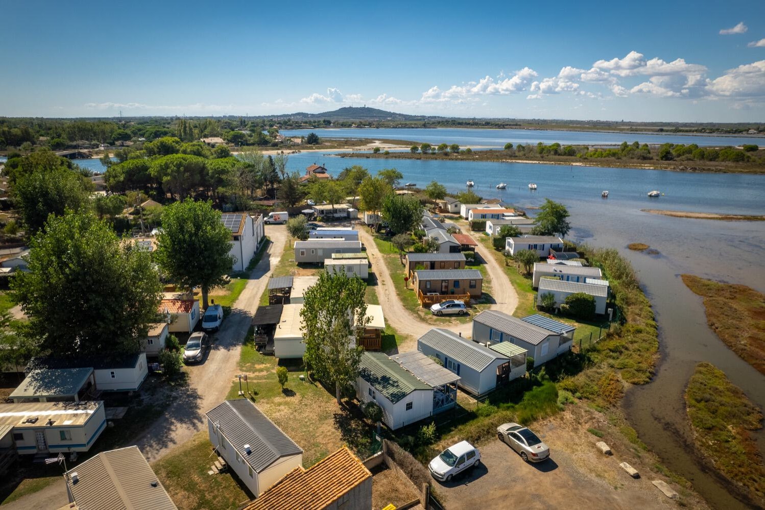 Camping Le Nautic - Blick auf die Mobilheime aus der Vogelperspektive
