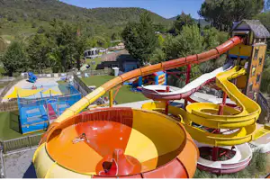 Camping Le Pachacaïd - Große Wasserrutschen auf dem Campingplatz