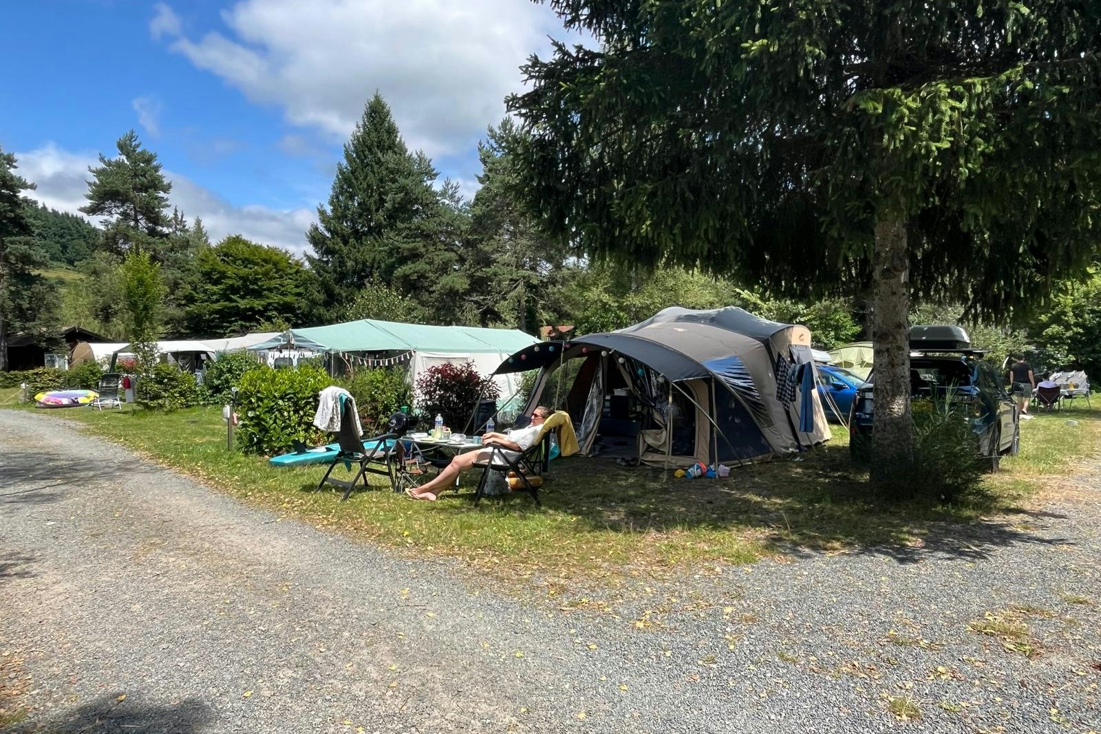 Camping le Paradou - Standplätze auf dem Campingplatz