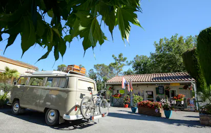 Camping Le Parc (Saint Paul En Foret)
