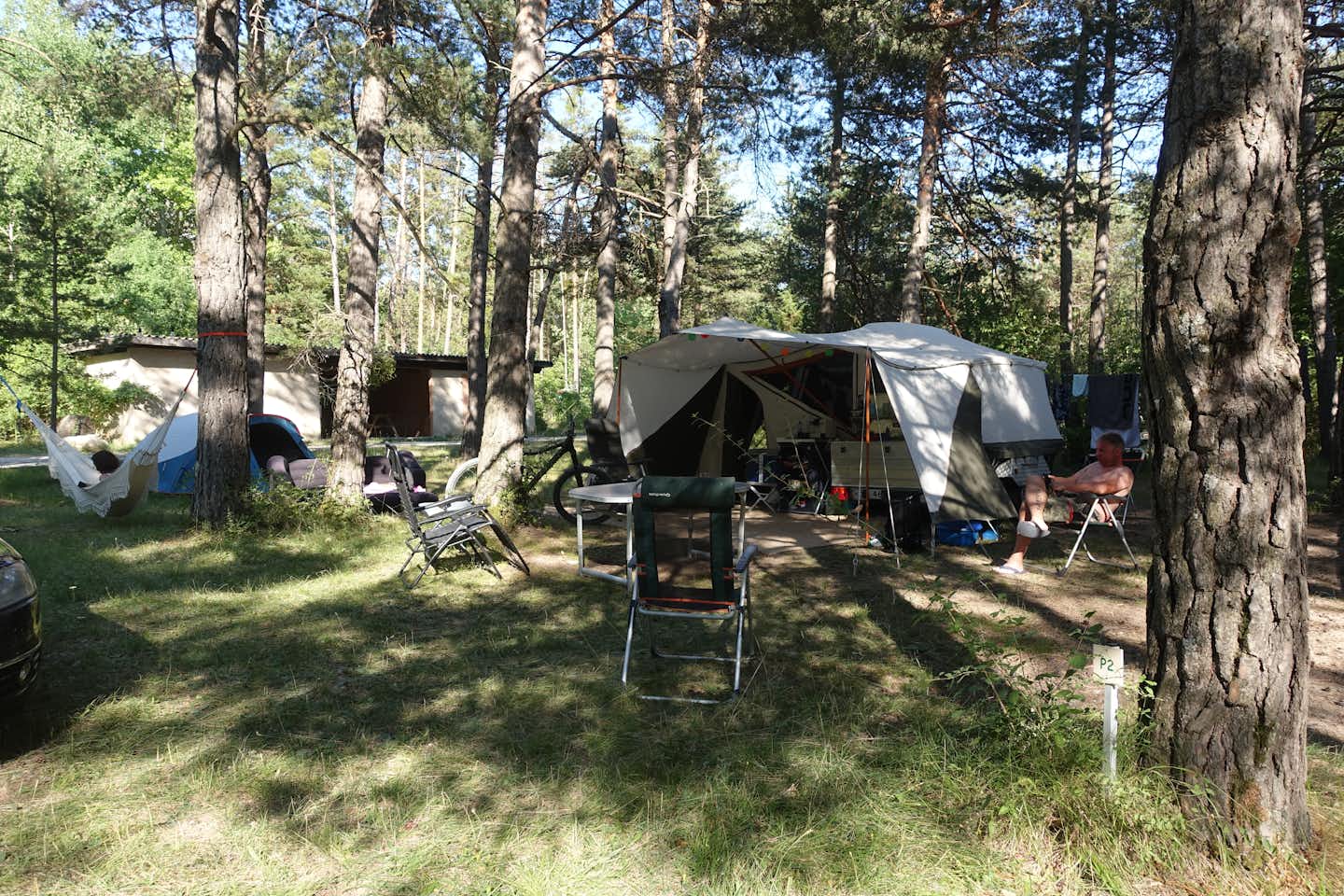 Camping Le Parc des Sérigons - Standplätze auf dem Campingplatz