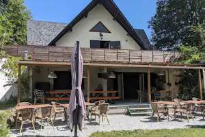 Camping Le Soustran - Bar mit Terrasse auf dem Campingplatz