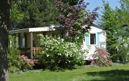 Flower Camping le Pavillon