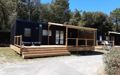 Flower Camping le Pavillon