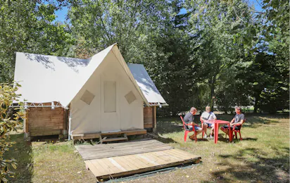 Flower Camping le Pavillon