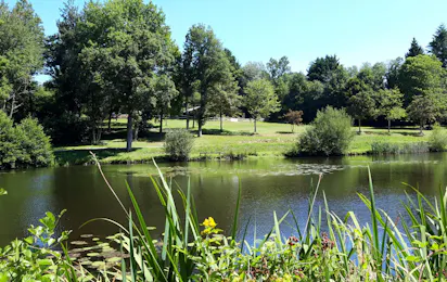 Camping le Petit Bois (Camors)