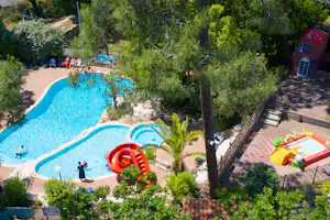 Camping Capfun Le Petit Nice - Poolanlage aus der Vogelperspektive