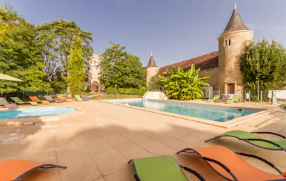 Camping Le Petit Trianon de Saint-Ustre