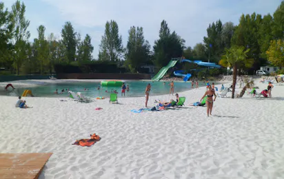 Camping Le Plan d'Eau Saint Charles