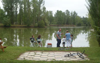 Camping Le Plan d'Eau Saint Charles