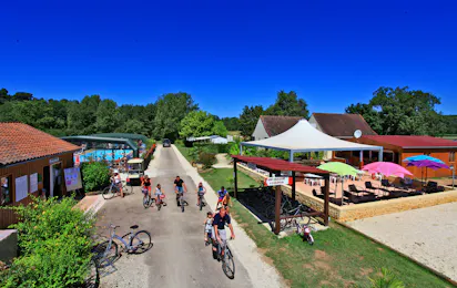 Camping Le Plein Air des Bories