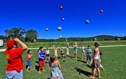 Camping Le Plein Air des Bories