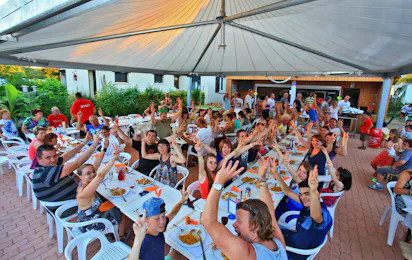 Camping Le Plein Air des Bories