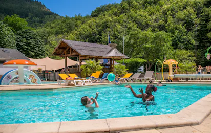 Flower Camping Le Pont du Tarn