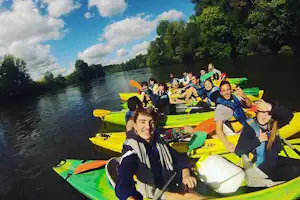 Camping Le Port de Limeuil - Wassersport auf dem Campingplatz