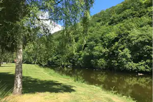 Camping Le Prahay - Blick auf das Ufer
