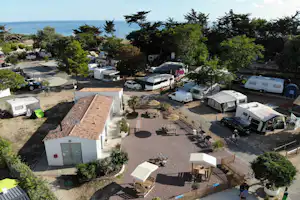 Camping Le Remondeau - Luftaufnahme des Campingplatzes