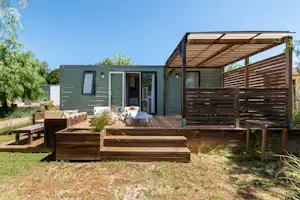 Flower Camping Le Rochelongue - Mobilheim mit Terrasse auf dem Campingplatz