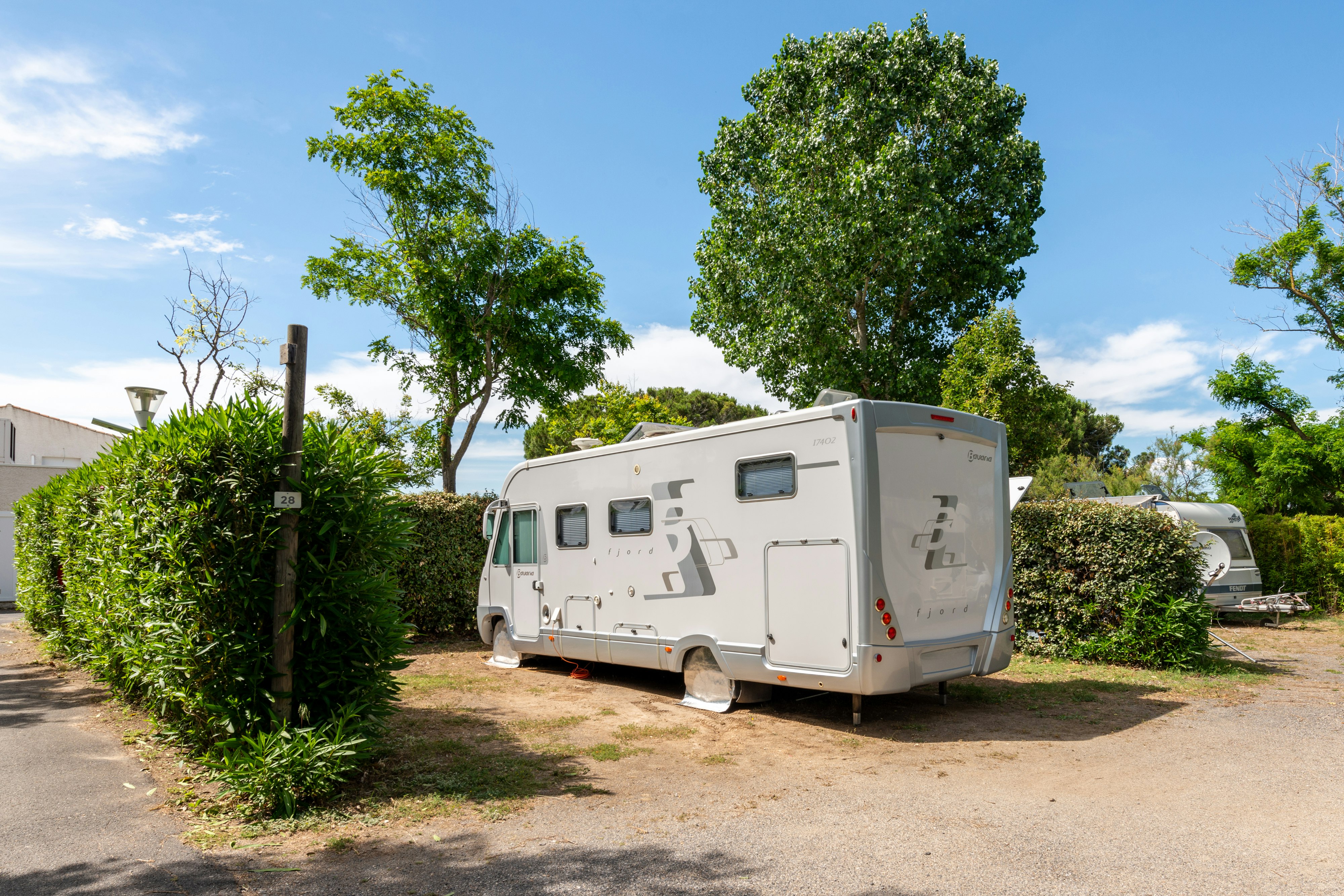 Flower Camping Le Rochelongue - Standplätze auf dem Campingplatz