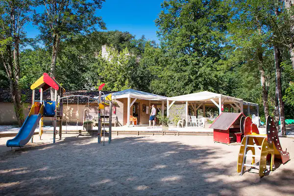 Camping Le Rocher de la Cave