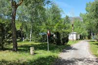 Camping Le Rotja - Stellplätze im Grünen