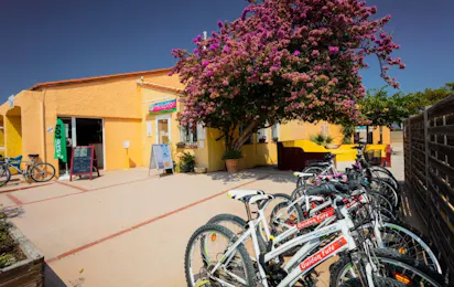 Chadotel Camping Le Roussillon