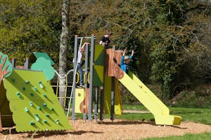 Camping Le Saint Laurent - Kinderspielplatz auf dem Campingplatz