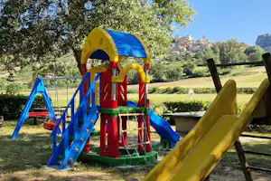 Camping Le Taranis - Kinderspielplatz auf dem Campingplatz