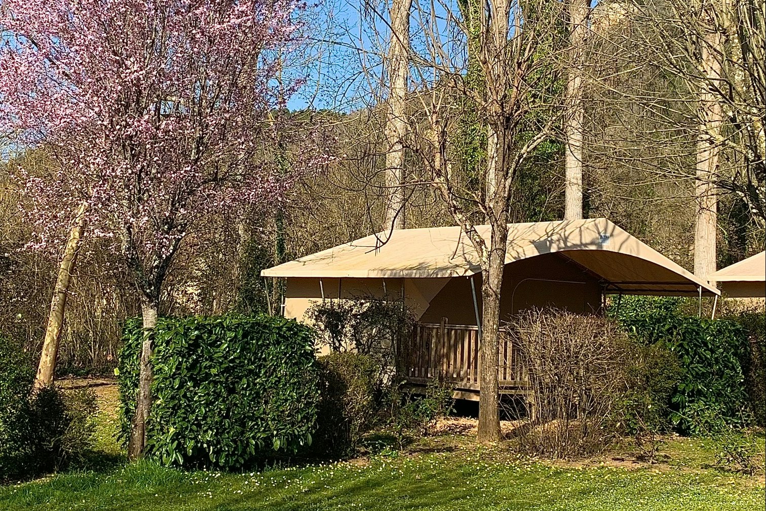 Flower Camping Le Tiradou