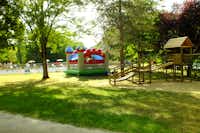 Camping Le Trel - Campingplatz mit Kinderspielplatz 