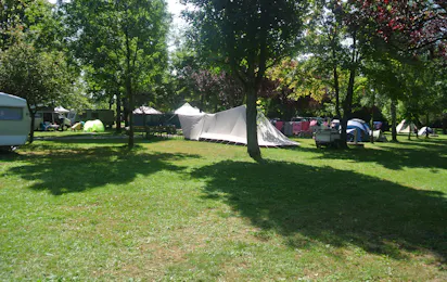 Camping Le Val d'Amour